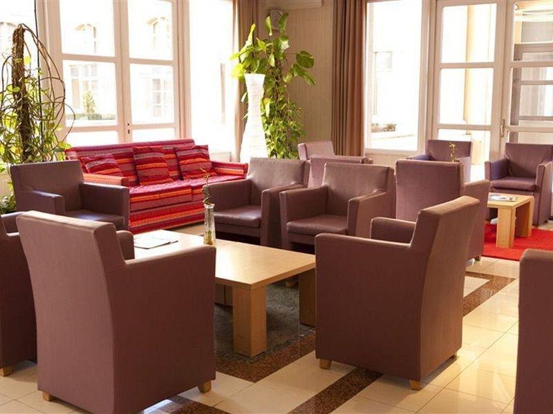 Appart Hotel Odalys City Aix En Provence L'Atrium Aix-en-Provence Exterior photo