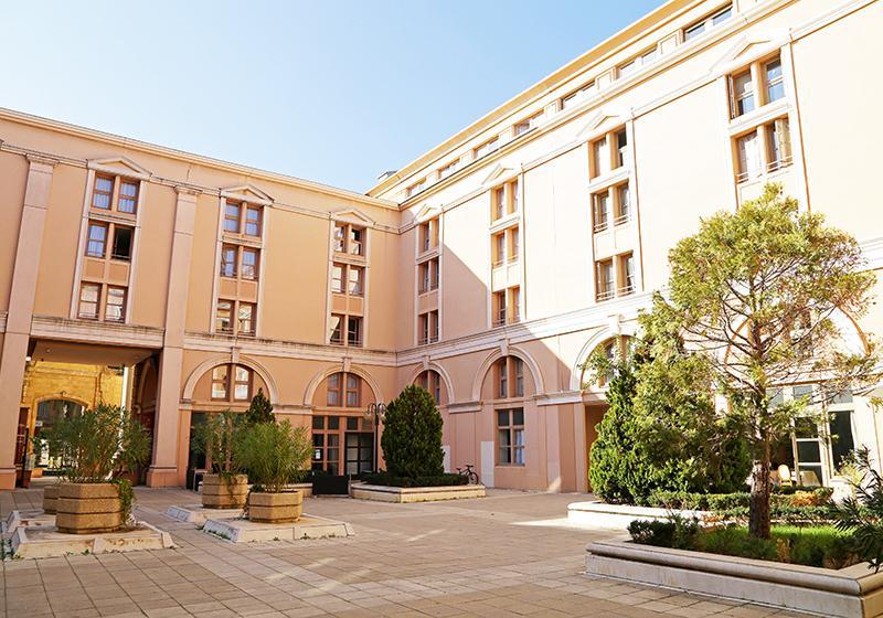 Appart Hotel Odalys City Aix En Provence L'Atrium Aix-en-Provence Exterior photo