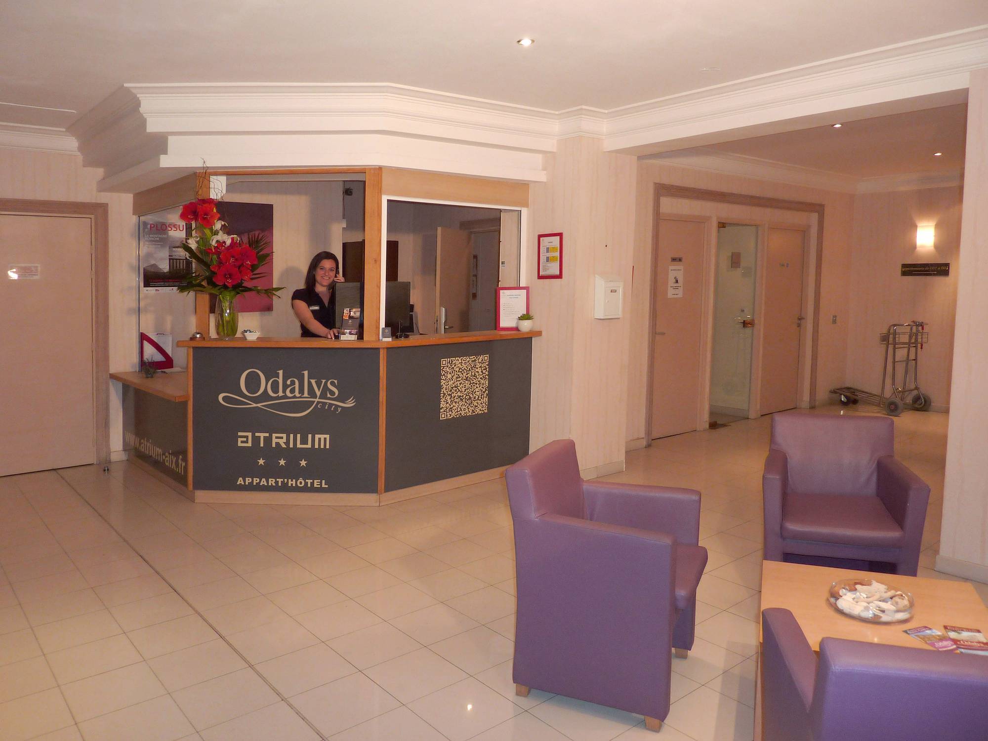 Appart Hotel Odalys City Aix En Provence L'Atrium Aix-en-Provence Exterior photo